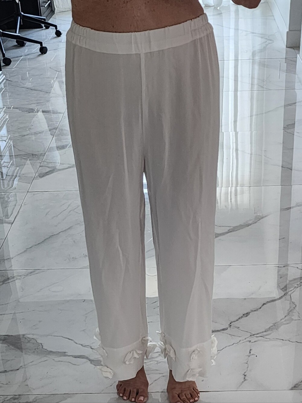 SFERRA White Elastic Waist Pajama Pants with Floral Trim
